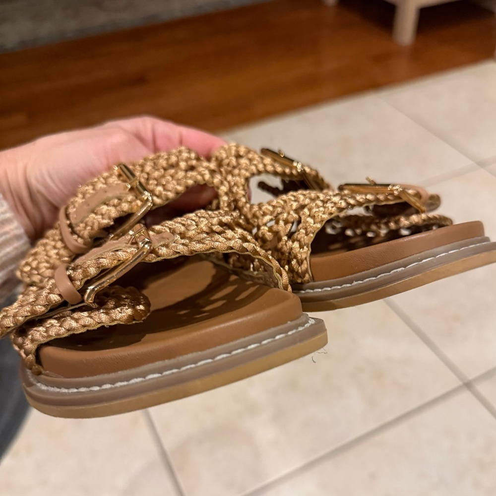 Cushionaire Two Strap Sandal - Picture 4 of 13
